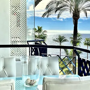 mi-capricho-beachfront-d3-apartments-with-sea-views.es-andalucia.com/